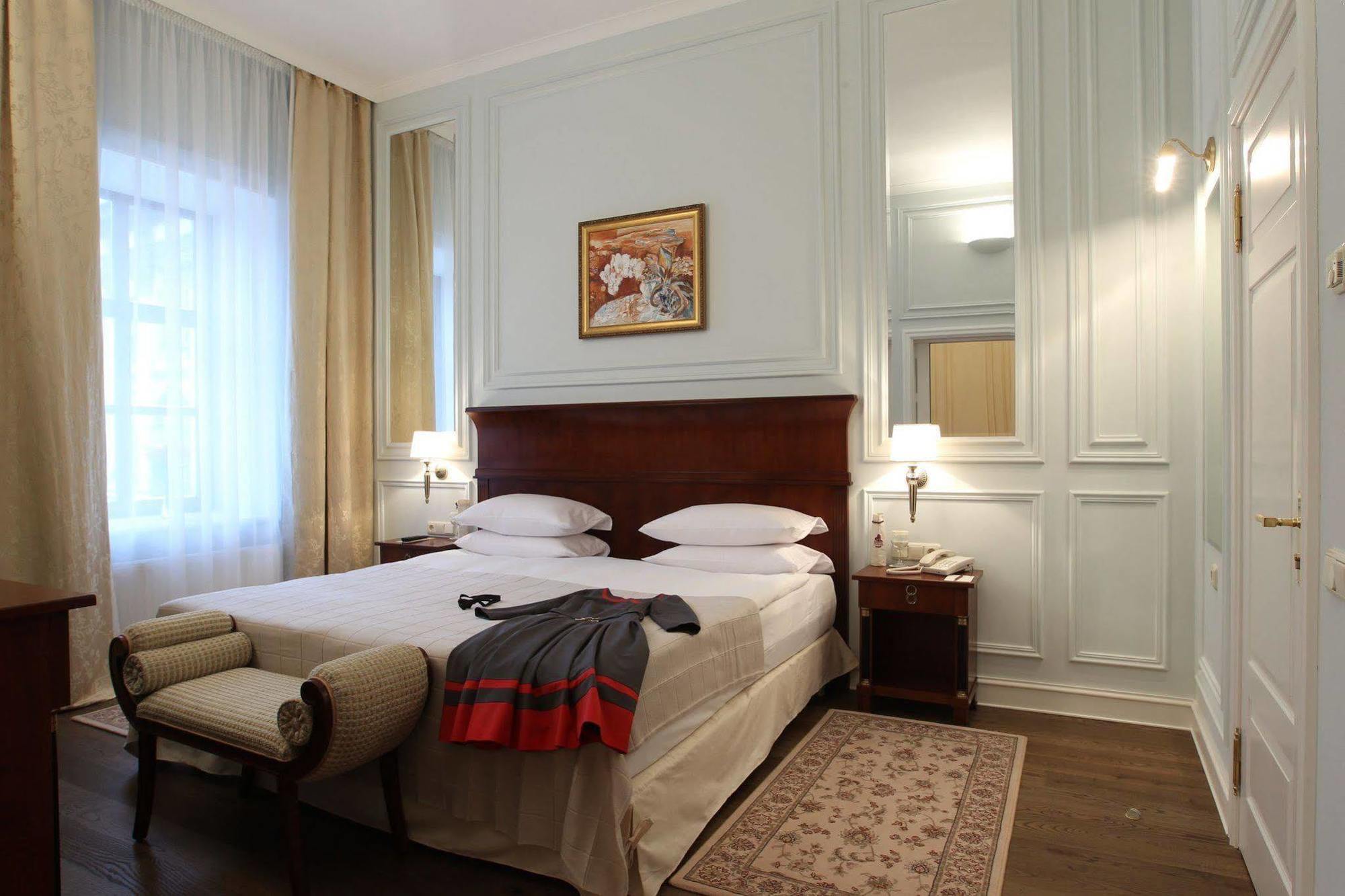 Leopolis Hotel Δωμάτιο φωτογραφία
