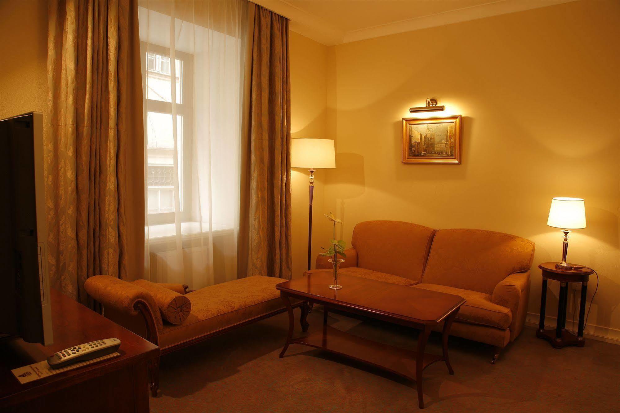 Leopolis Hotel Εξωτερικό φωτογραφία