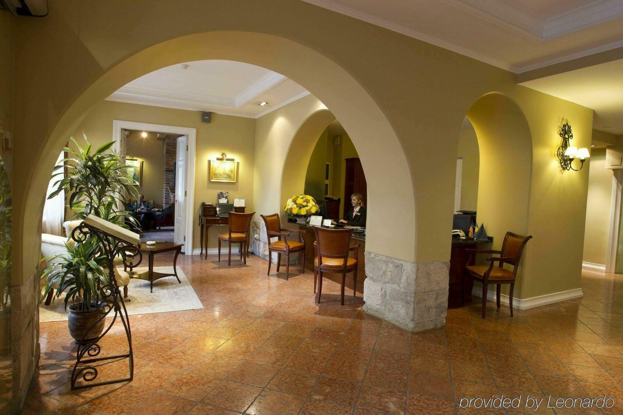 Leopolis Hotel Εξωτερικό φωτογραφία